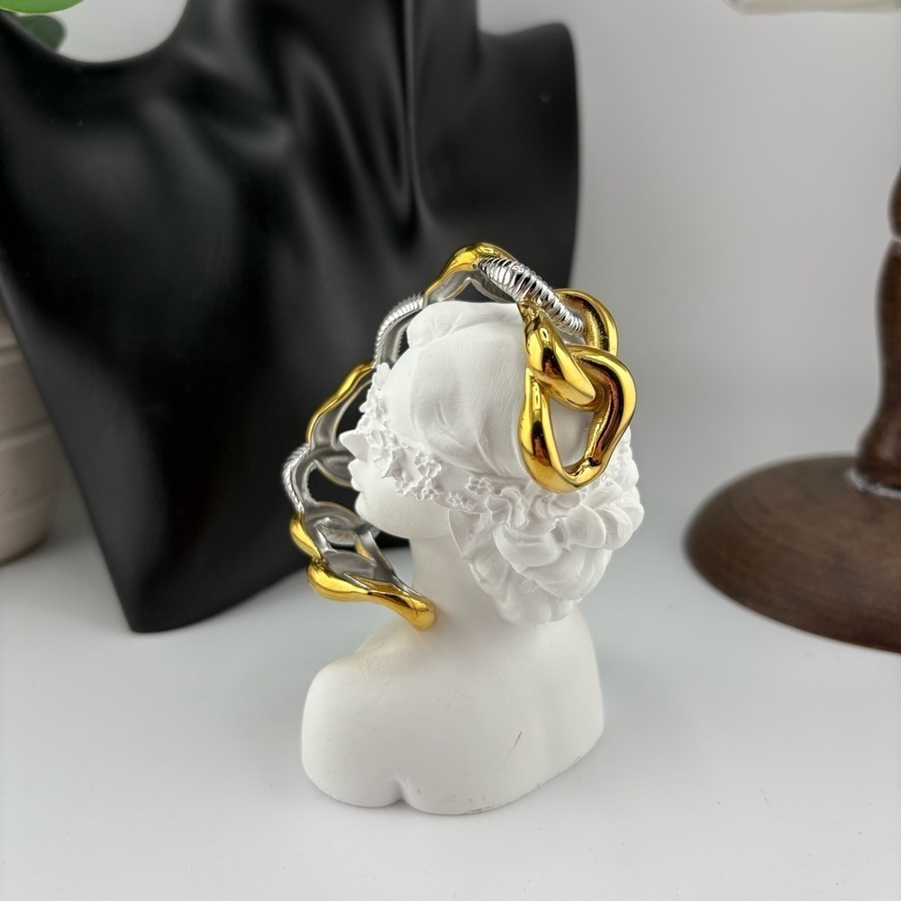 Gold & Silver Chunky Chain Bracelet ✨ - Picture 6 of 10